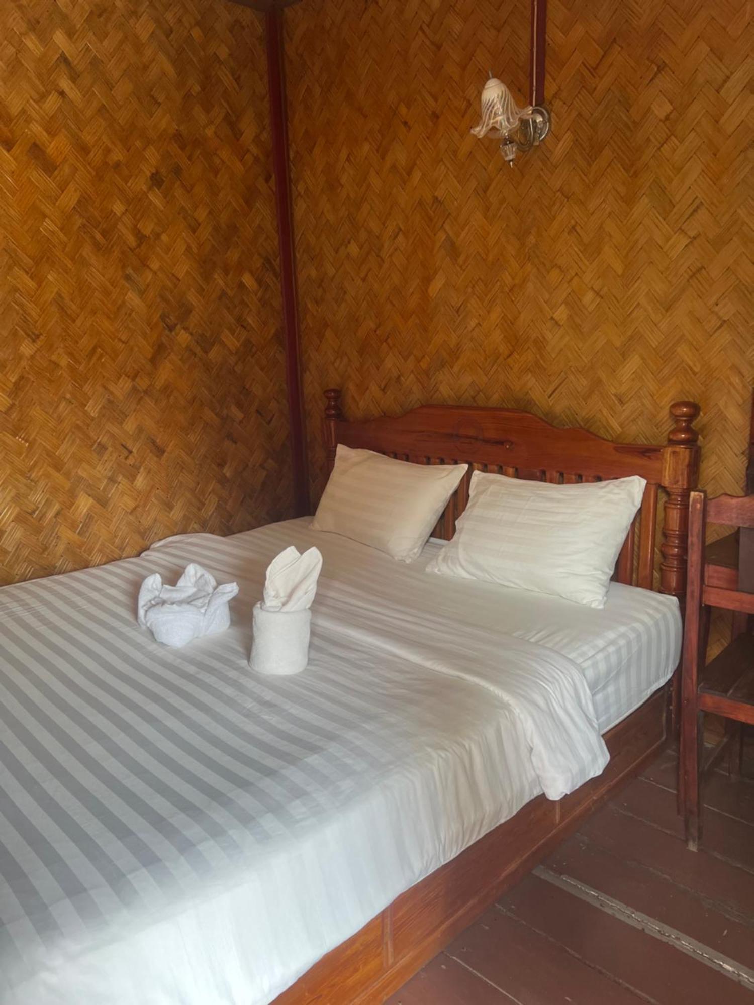 Bungalow Vang Vieng Bagian luar foto