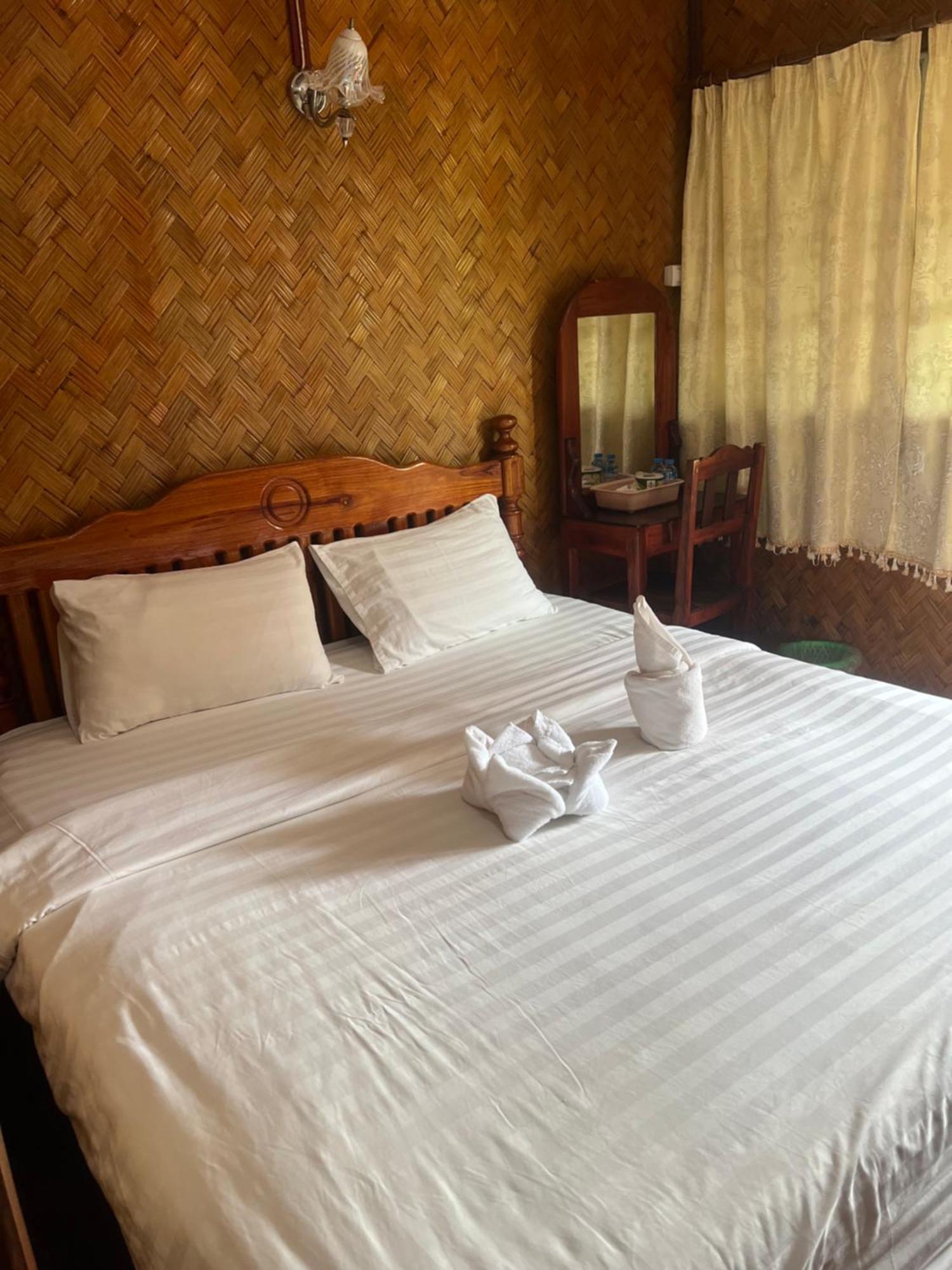 Bungalow Vang Vieng Bagian luar foto