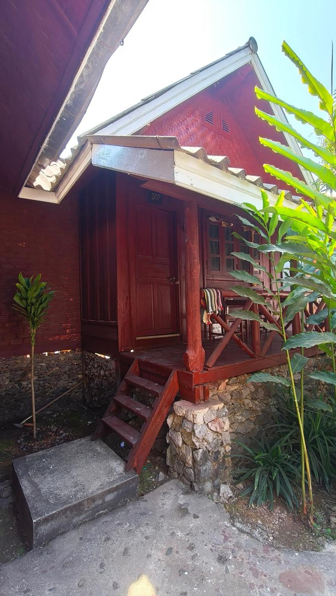 Bungalow Vang Vieng Bagian luar foto